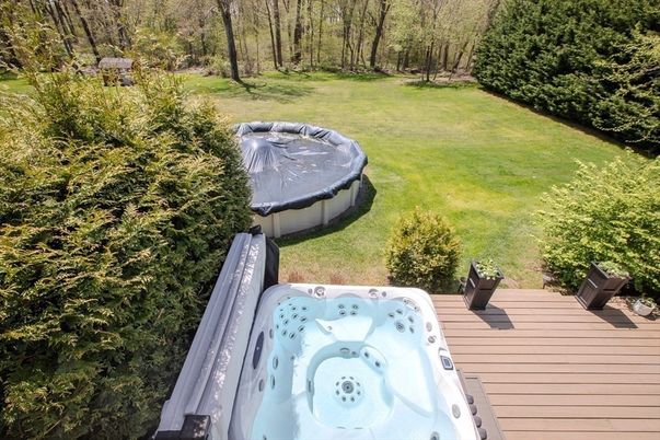 Backyard, Exterior, Hot Tub