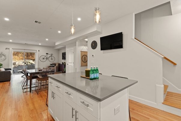 Dining room, Interior, Kitchen, Living room, Pendant Lights, Recessed Lighting, Wood Texture Flooring