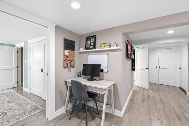 Home Office, Interior, Recessed Lighting, Wood Texture Flooring