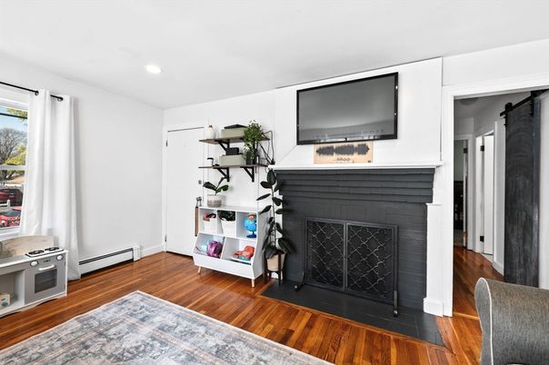 Fireplace, Interior, Recessed Lighting, Wood Texture Flooring