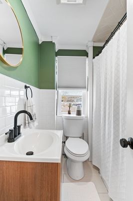 Bathroom, Interior