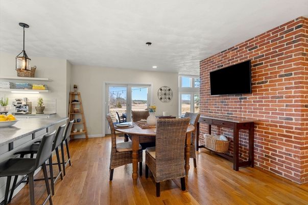 Dining room, Interior, Pendant Lights, Recessed Lighting, Stone Walls, Wood Texture Flooring