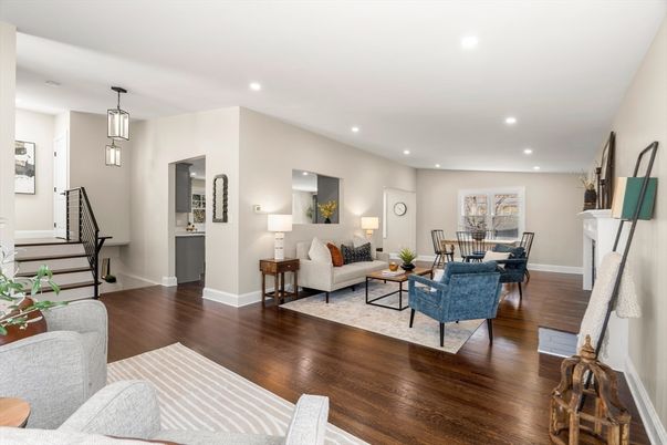Dining room, Interior, Living room, Pendant Lights, Recessed Lighting, Wood Texture Flooring