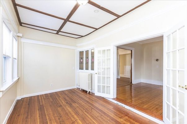 Empty room, Interior, Wooden Beams, Wood Texture Flooring