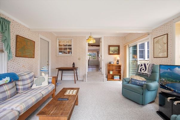 Interior, Living room, Pendant Lights
