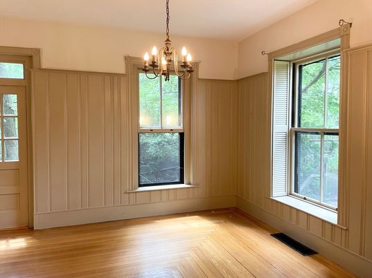 Chandelier, Empty room, Interior, Wood Texture Flooring