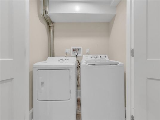 Interior, Utility Closets, Washer