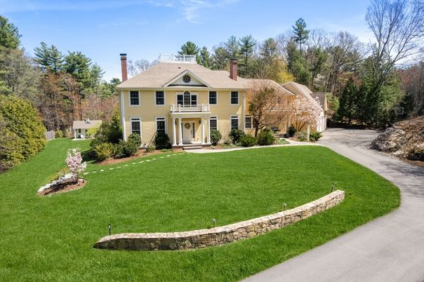 Backyard, Exterior, Facade, Georgian