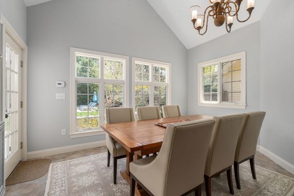 Chandelier, Dining room, Interior