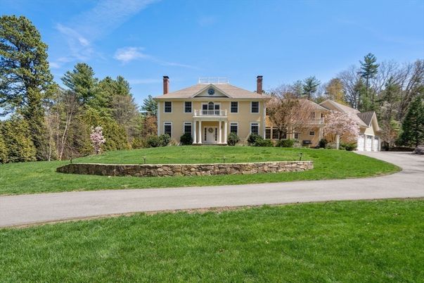 Attached, Backyard, Exterior, Facade, Georgian