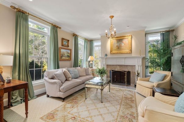 Chandelier, Fireplace, Interior, Living room