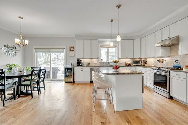 Dining room, Interior, Kitchen, Pendant Lights, Stainless Steel Appliances, Wood Texture Flooring
