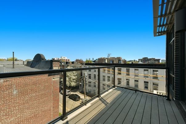 Exterior, Other, Skyline