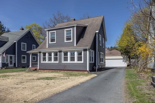 Detached Garage, Exterior, Facade, Cape Cod