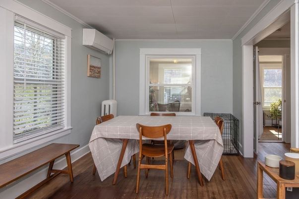 Dining room, Interior, Wood Texture Flooring