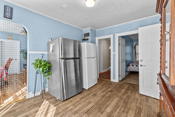 Interior, Kitchen, Stainless Steel Appliances, Wood Texture Flooring
