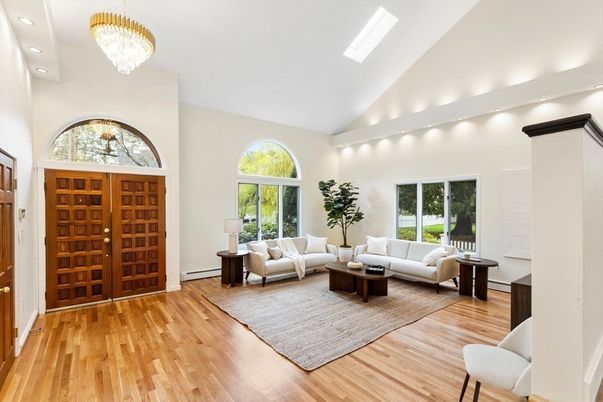 Chandelier, Interior, Living room, Recessed Lighting, Wood Texture Flooring