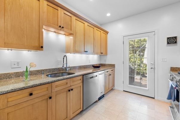 Interior, Kitchen, Recessed Lighting