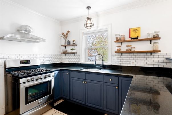 Interior, Kitchen, Pendant Lights, Stainless Steel Appliances