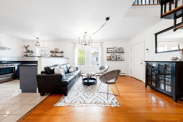 Interior, Kitchen, Living room, Pendant Lights, Wood Texture Flooring
