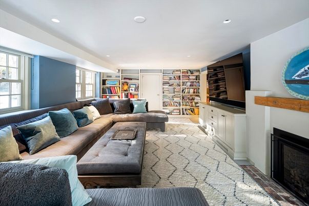 Fireplace, Interior, Living room, Recessed Lighting