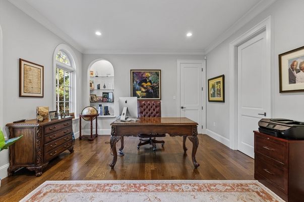 Home Office, Interior, Recessed Lighting, Wood Texture Flooring