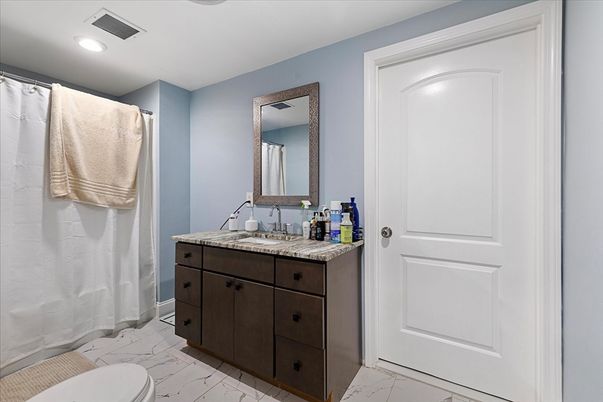 Bathroom, Interior, Marble, Recessed Lighting