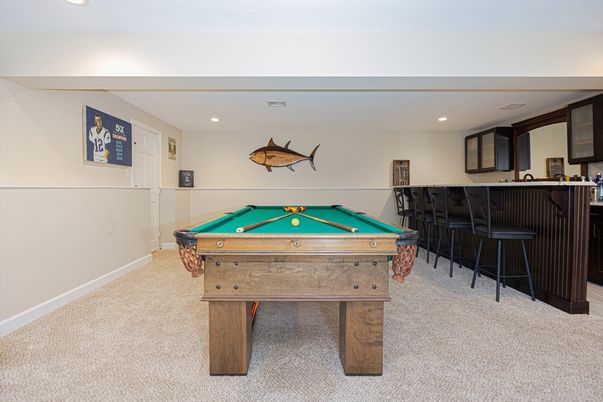 Billiard Table, Game Room, Interior, Recessed Lighting
