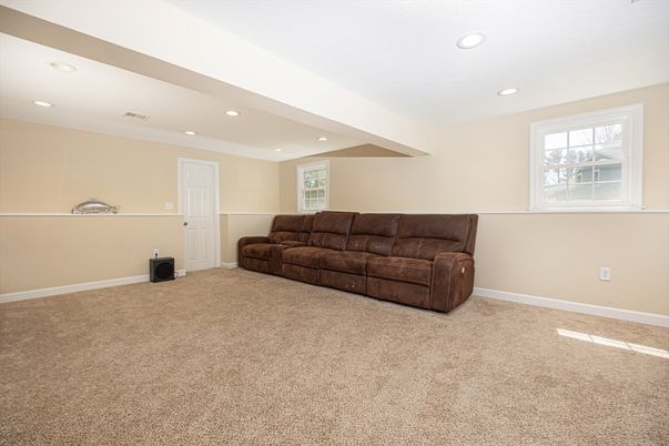 Empty room, Interior, Recessed Lighting