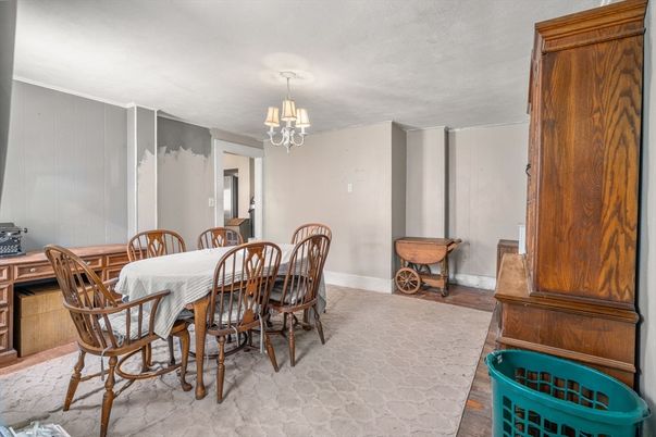Chandelier, Dining room, Interior