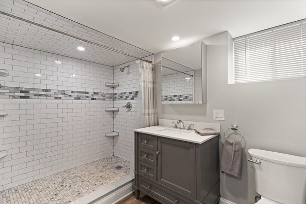 Bathroom, Interior, Recessed Lighting