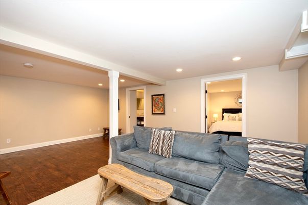 Bedroom, Interior, Living room, Recessed Lighting, Wood Texture Flooring