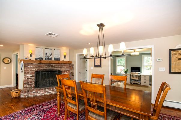 Dining room, Fireplace, Interior, Pendant Lights, Recessed Lighting, Wood Texture Flooring