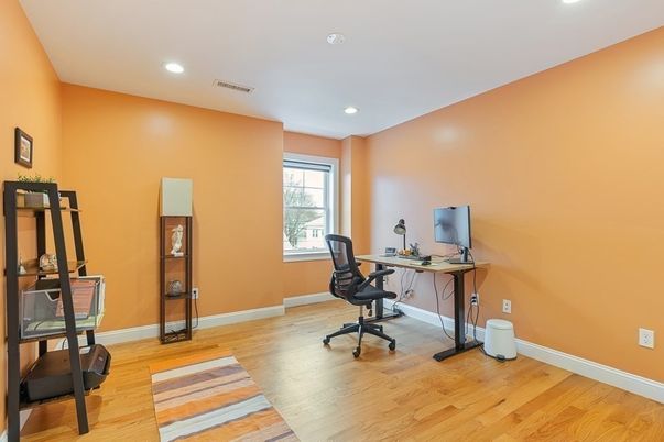 Home Office, Interior, Recessed Lighting, Wood Texture Flooring