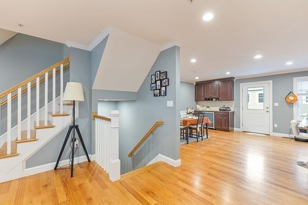 Dining room, Interior, Kitchen, Recessed Lighting, Wood Texture Flooring