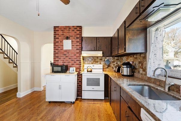 Interior, Kitchen, Stone Walls, Wood Texture Flooring