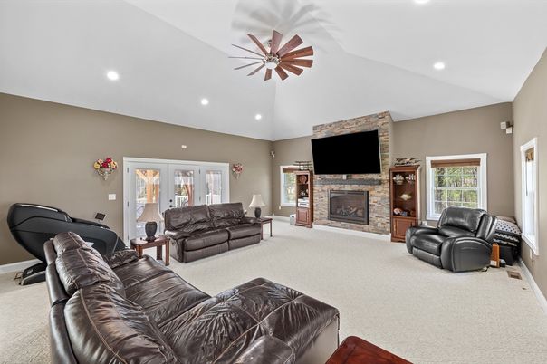 Fireplace, Interior, Living room, Recessed Lighting