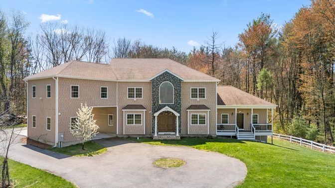 Backyard, Exterior, Facade, French Provincial