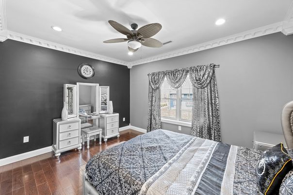 Bedroom, Home Office, Interior, Recessed Lighting, Wood Texture Flooring