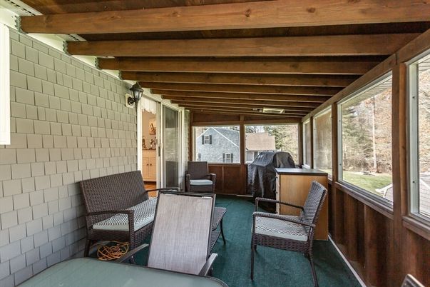 Interior, Wooden Beams