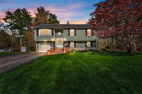 Attached, Backyard, Exterior, Facade, Raised Ranch