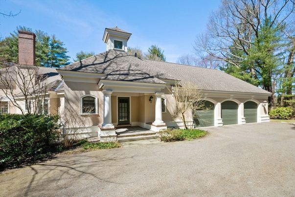 Attached, Exterior, Facade, French Provincial