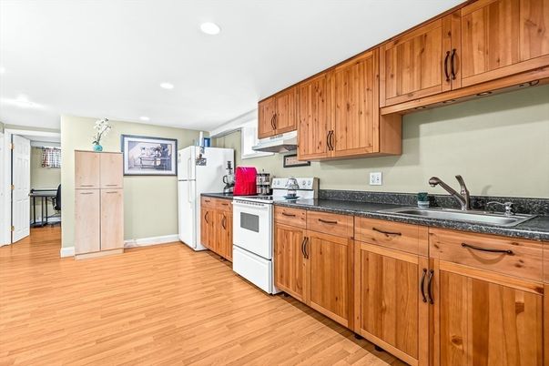 Interior, Kitchen, Recessed Lighting, Wood Texture Flooring