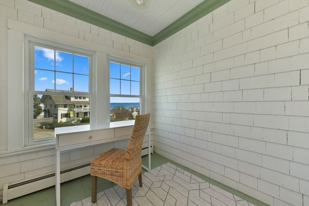 Home Office, Interior, Water