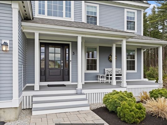 Exterior, Facade, American Foursquare