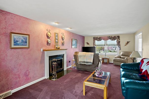 Fireplace, Interior, Living room