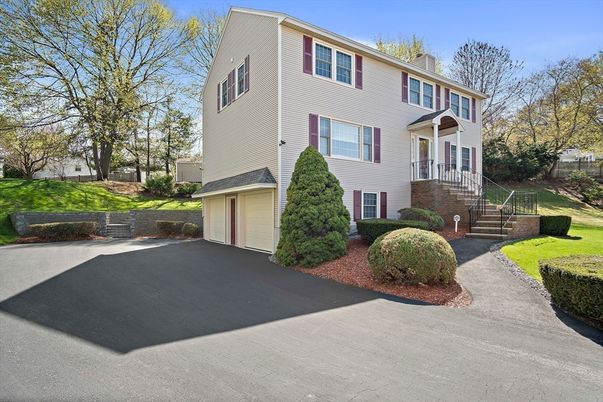 Attached, Backyard, Exterior, Facade, Georgian