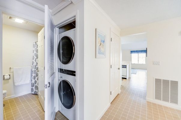 Interior, Utility Closets, Washer
