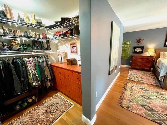 Interior, Walk-in Closets, Wood Texture Flooring
