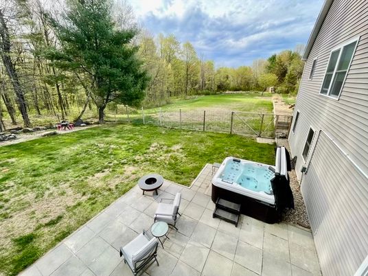 Backyard, Exterior, Hot Tub